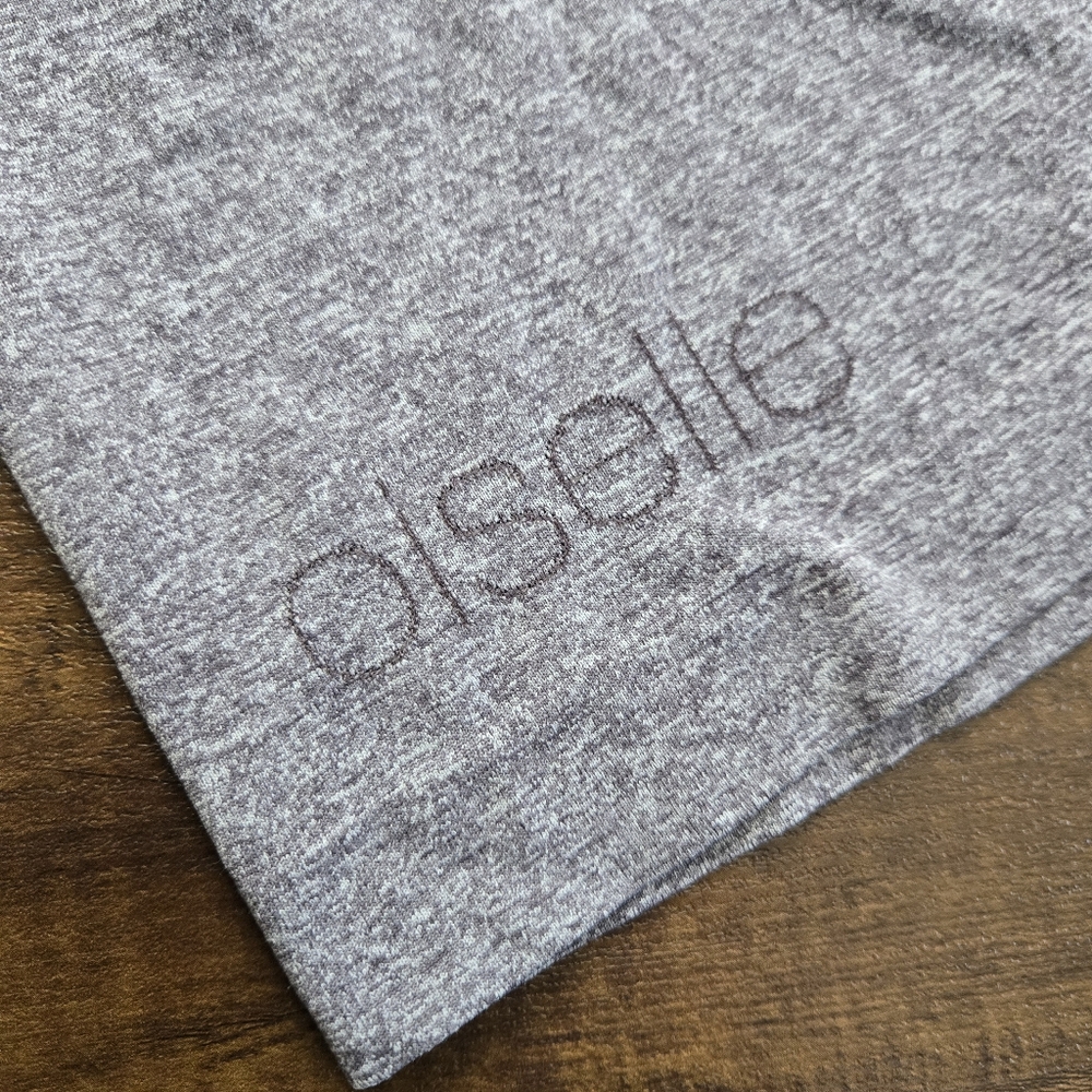 Oiselle Flyte Seamless Long Sleeve Gray Running Top Size Medium - Picture 6 of 12